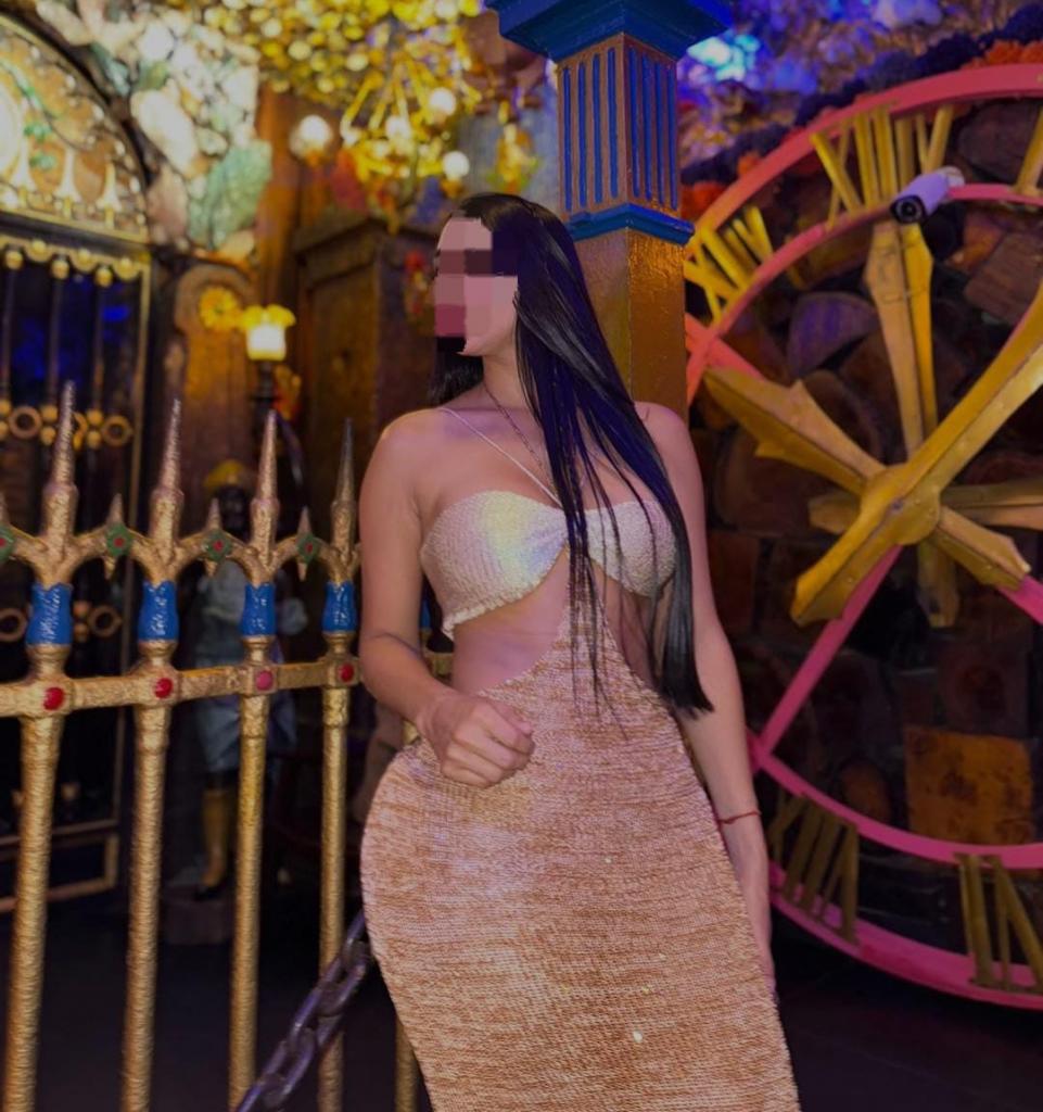 614786794: Chica busca chico en Alicante