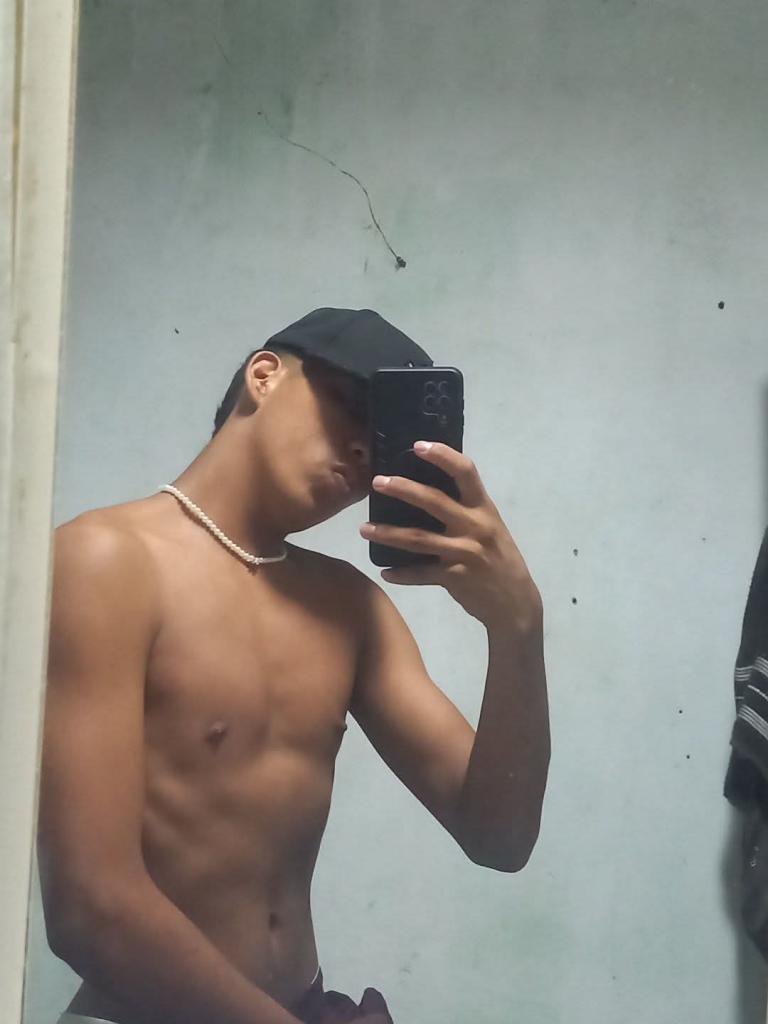 Chico busca chica en Tenerife: 