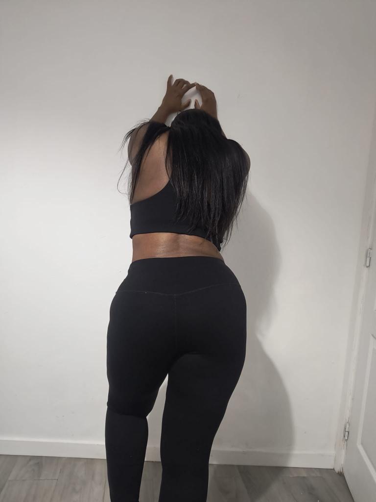 Chica busca chico en Cádiz: 