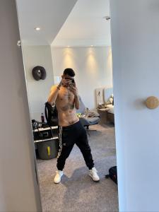 Chico busca chica en Madrid: 