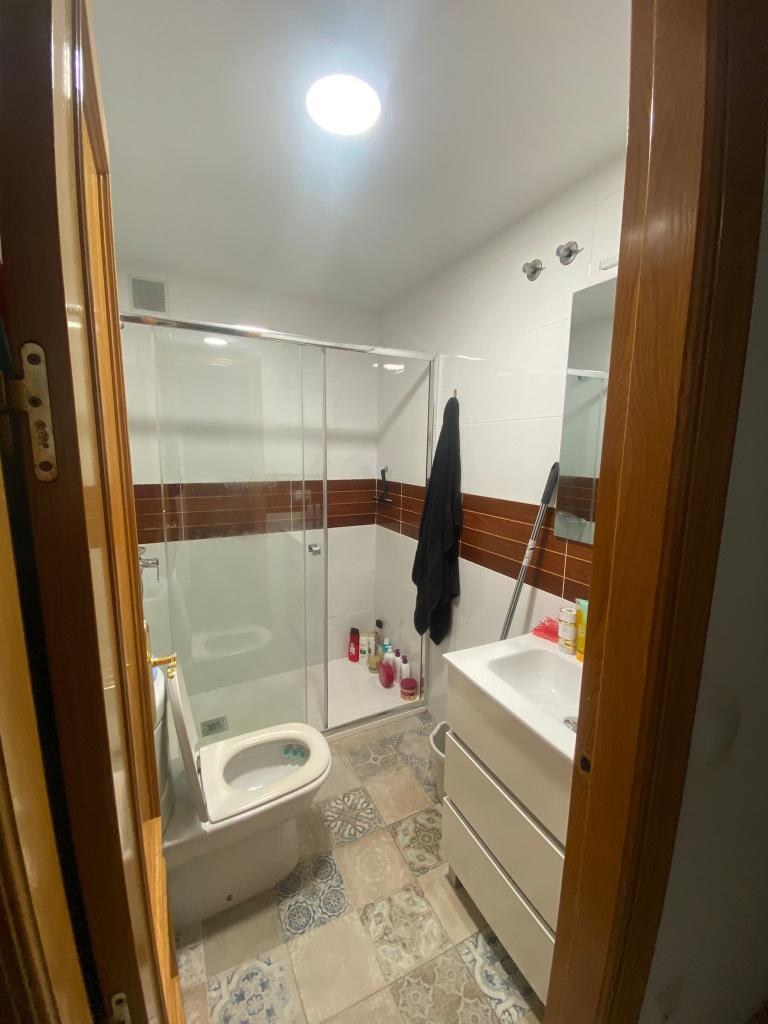 Chica busca chico en Almería: 