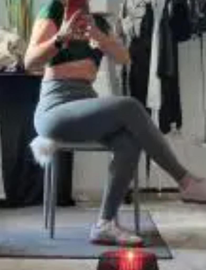 633716476: Chica busca chico en Almería