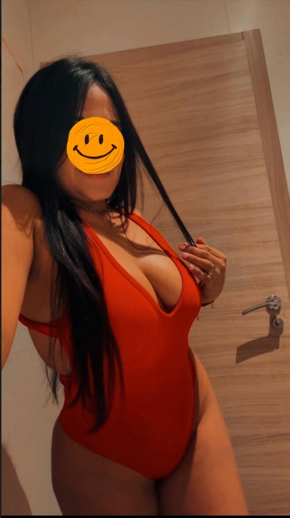 Chica busca chico en Almería: 