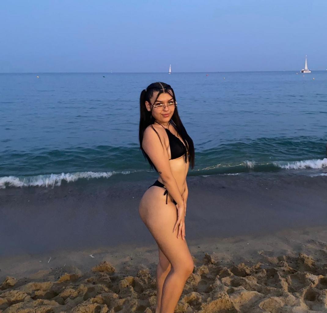 600521237: Chica busca chico en Madrid