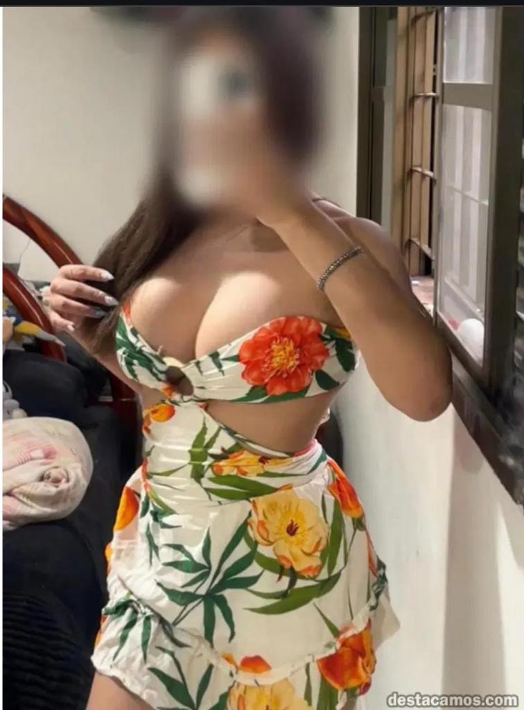 Chica busca chico en Almería: 