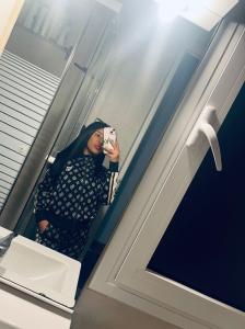 685917516: Chica busca chico en Barcelona