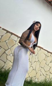 613582337: Chica busca chico en Cádiz