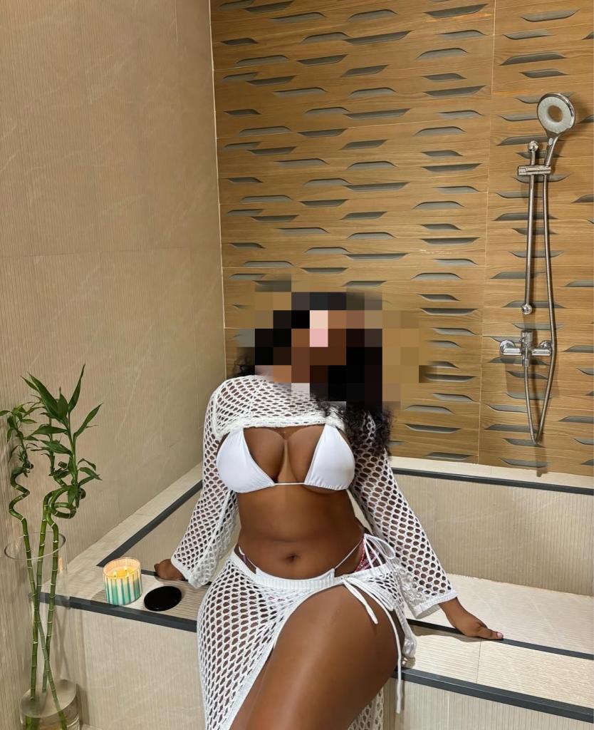 613252198: Chica busca chico en Alicante