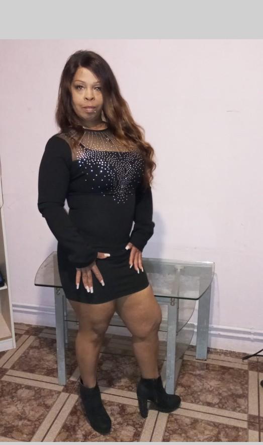 Chica busca chico en Cantabria: 