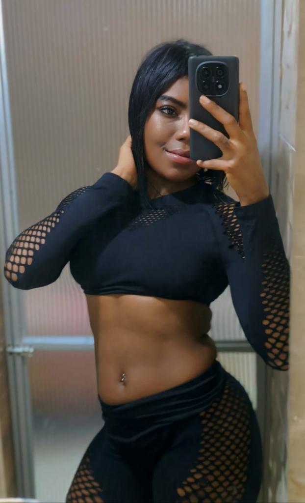 Chica busca chico en Almería: 