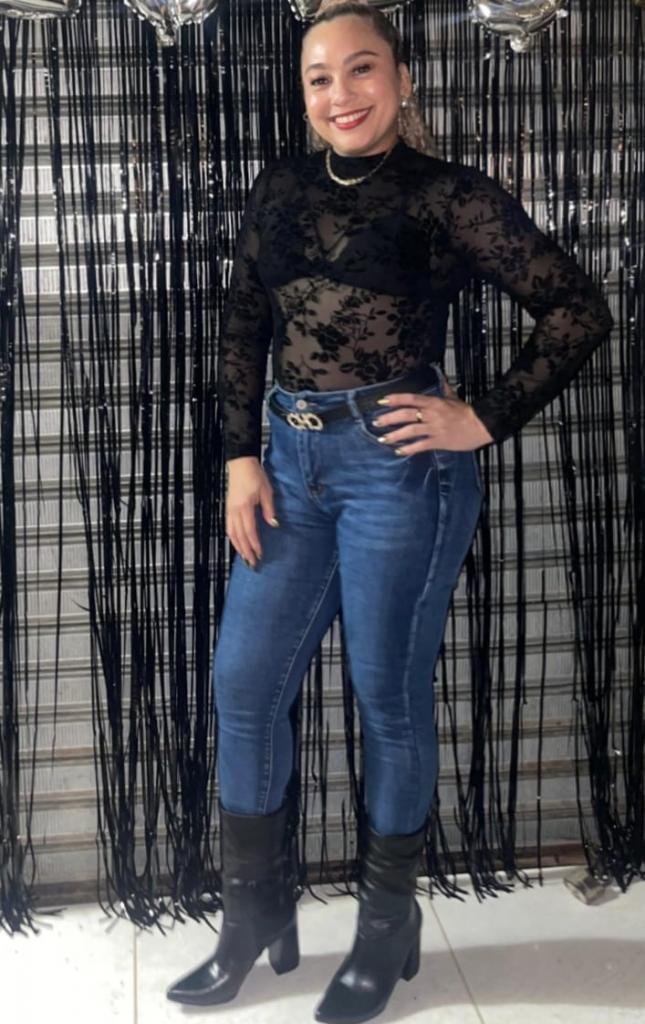 Chica busca chico en Almería: 