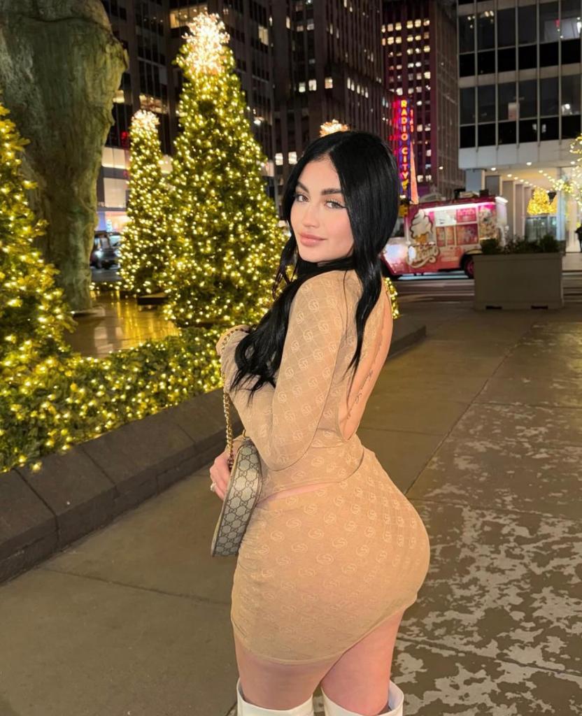 Chica busca chico en Tenerife: 