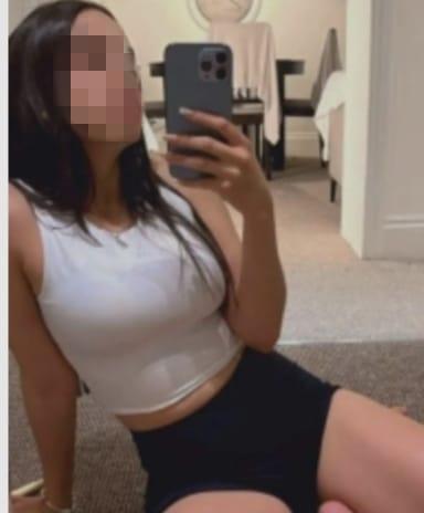 Chica busca chico en Teruel: 