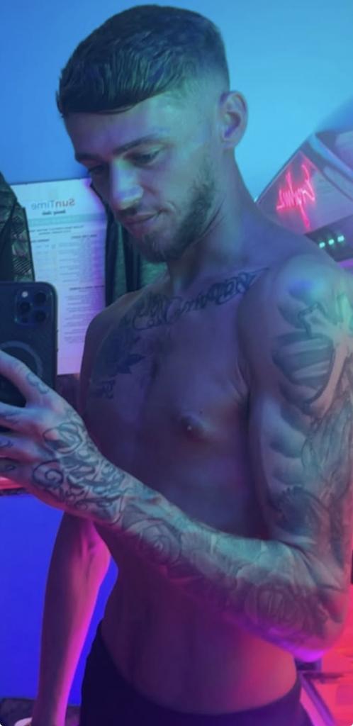 Chico busca chica en Barcelona: 