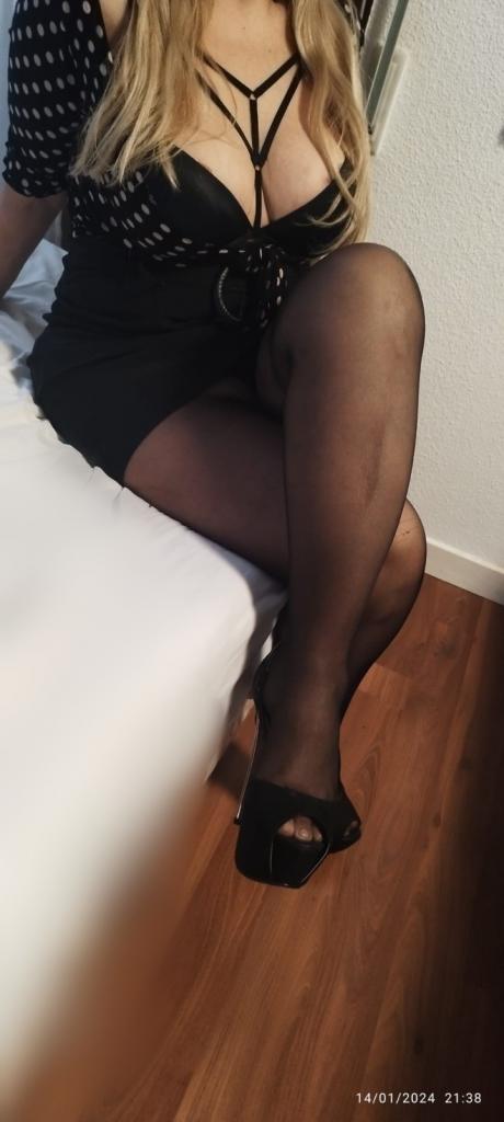 Chica busca chico en La Coruña: 