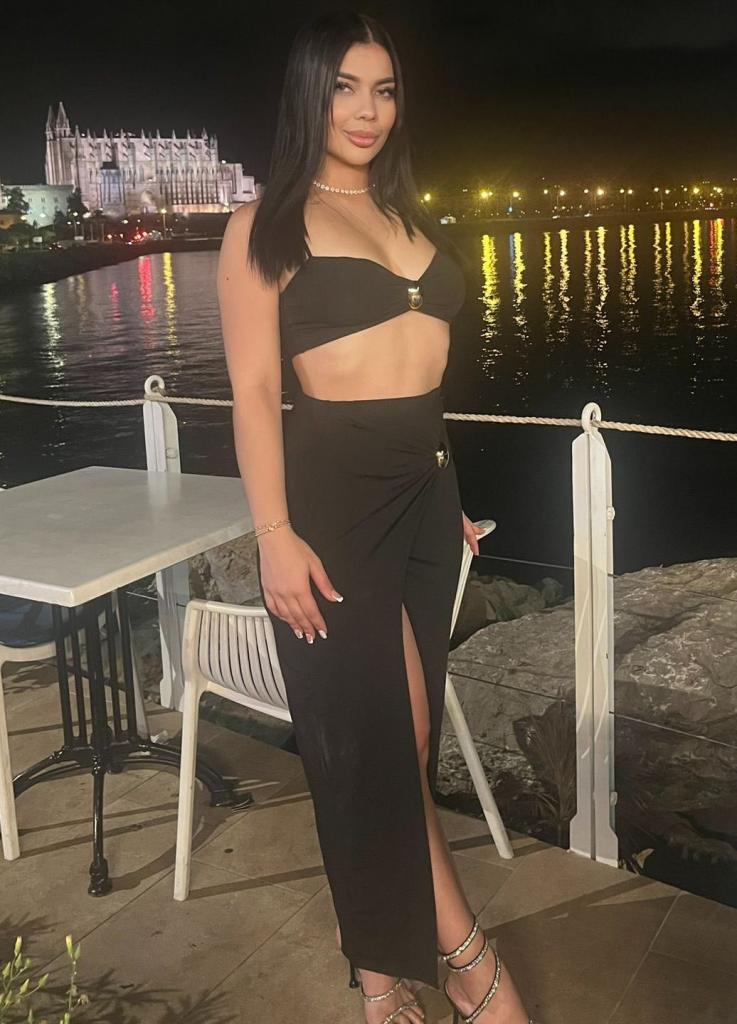 Chica busca chico en Mallorca: 