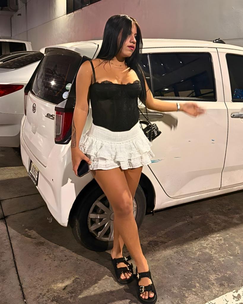 Chica busca chico en Mallorca: Chica busca chico