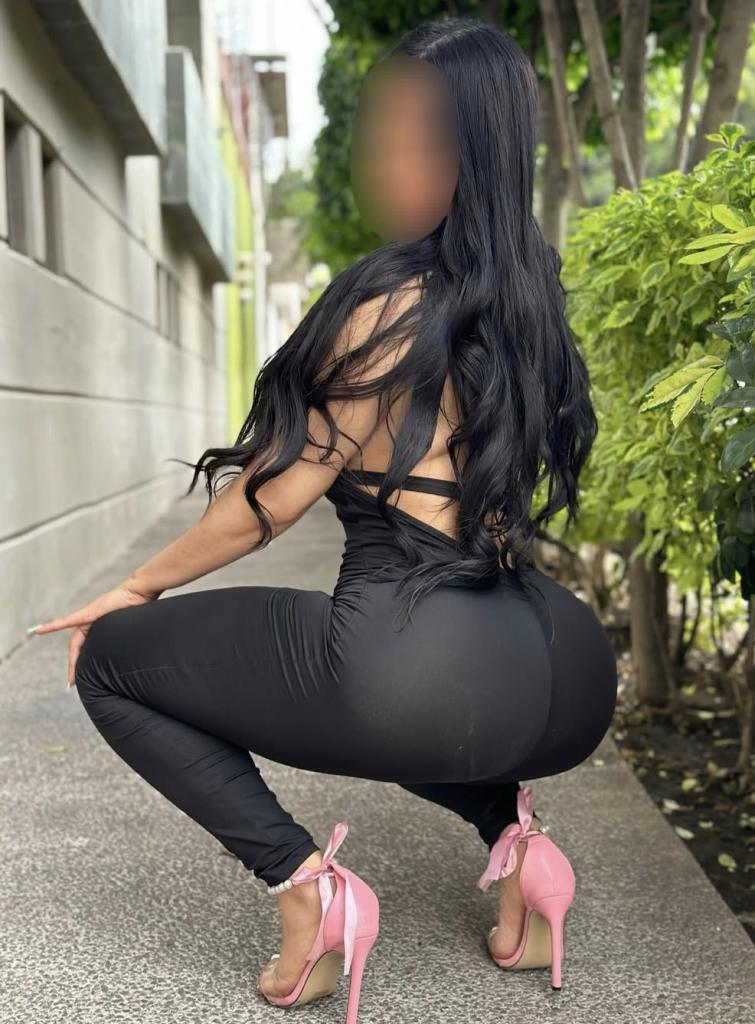 Chica busca chico en La Coruña: 