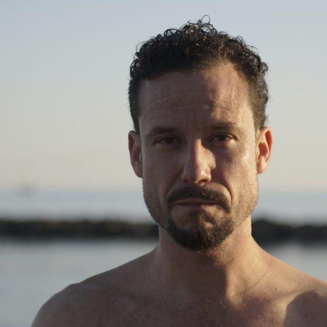 Chico busca chica en Las Palmas: 