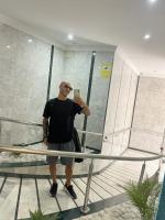 610594430: Chica busca chico en Málaga