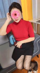 641188220: Chica busca chico en Madrid