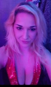 620409618: Chica busca chico en Valencia