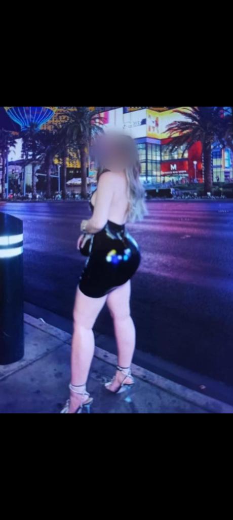 Chica busca chico en Asturias: 