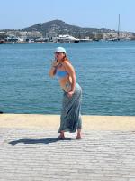 615601935: Chica busca chico en Madrid