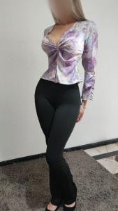 613643500: Chica busca chico en Sevilla